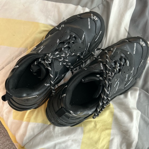 Balenciagas tripls s all over logo black us size 12 - Picture 2 of 5